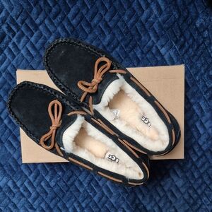 UGG Dakota Black Suede Slippers Size 9, NWT!